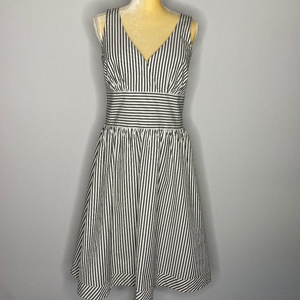 Anne Klein Dress Grey white Stripes Pleat Lined 12